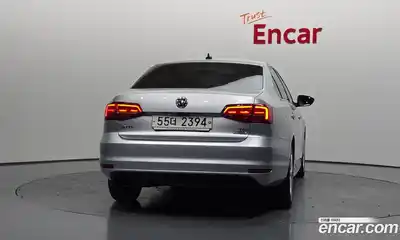 Volkswagen Jetta 2015 2.0 гидро в Москве № 232148, миниатюра 4