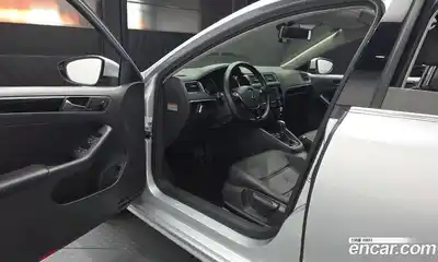 Volkswagen Jetta 2015 2.0 гидро в Москве № 232148, миниатюра 10