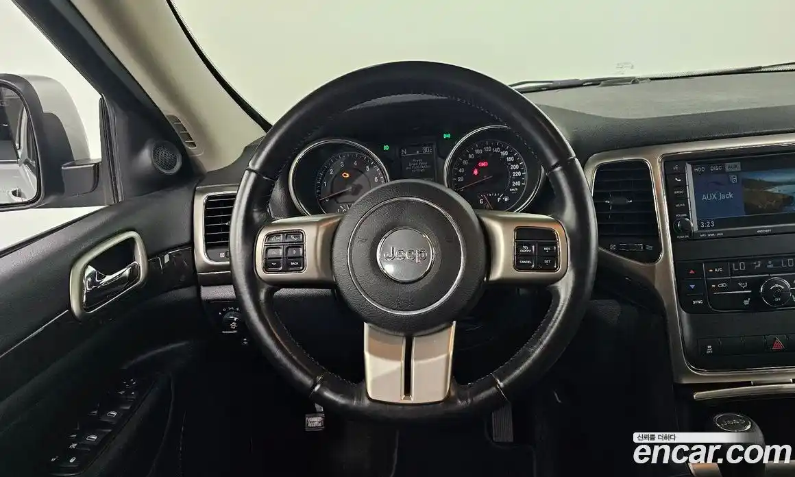 Jeep Cherokee 2011 3.6 гидро в Москве № 232282, фото 12