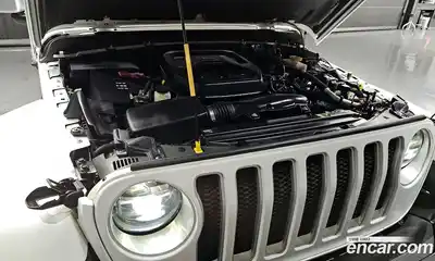 Jeep Wrangler 2021 2.0 гидро в Москве № 232425, миниатюра 6