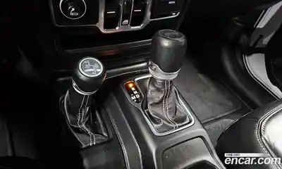 Jeep Wrangler 2021 2.0 гидро в Москве № 232425, миниатюра 9