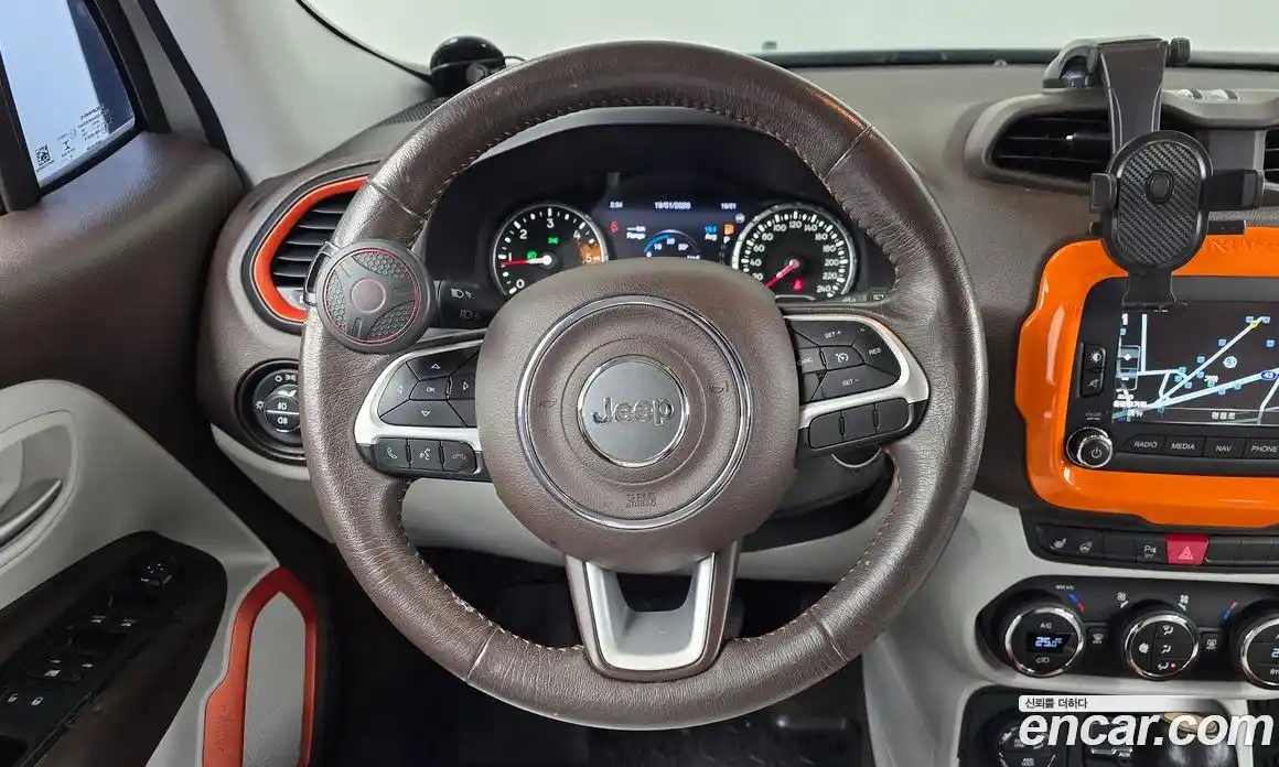 Jeep Renegade 2016 2.0 гидро в Москве № 232672, фото 13
