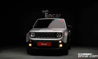 Jeep Renegade 2016 2.0 гидро в Москве № 232672, миниатюра 3