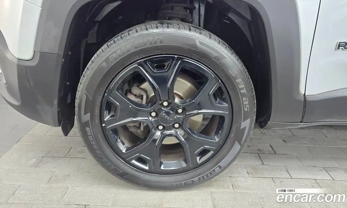 Jeep Renegade 2016 2.0 гидро в Москве № 232672, фото 5