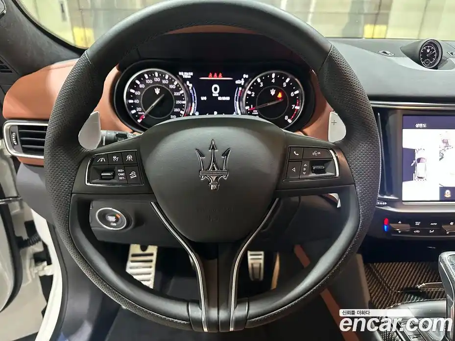 Maserati Levante 2023 3.0 гидро в Москве № 255961, фото 13