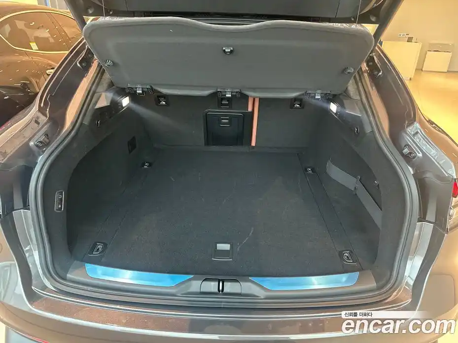 Maserati Levante 2023 3.0 гидро в Москве № 255961, фото 18