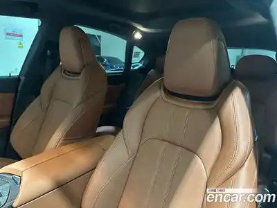 Maserati Levante 2023 3.0 гидро в Москве № 255961, миниатюра 10