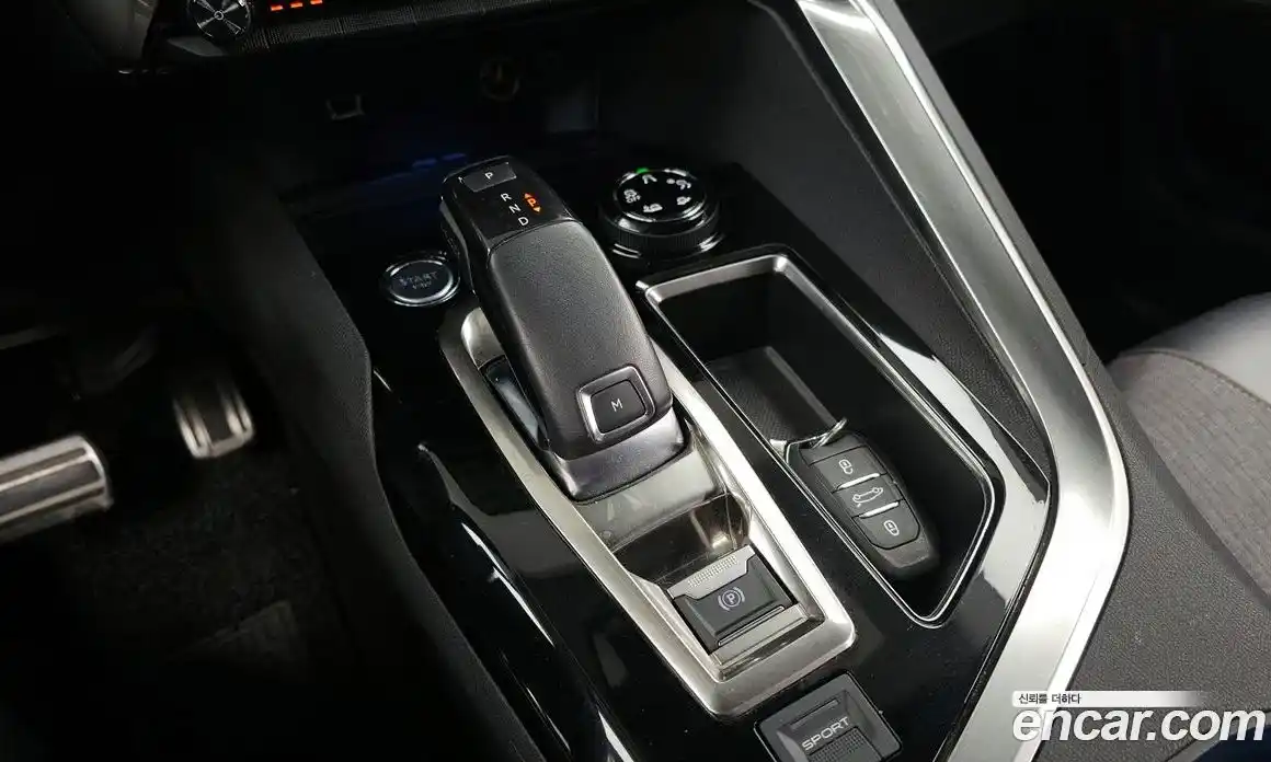 Peugeot 5008 2019 1.5 гидро в Москве № 256258, фото 9