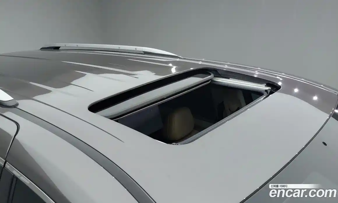 Toyota Sienna 2022 2.5 гидро в Москве № 279743, фото 9