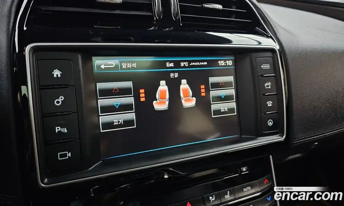 Jaguar XE 2016 2.0 гидро в Москве № 283840, фото 17
