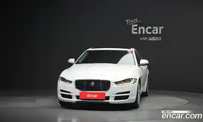 Jaguar XE 2016 2.0 гидро в Москве № 283840, миниатюра 3