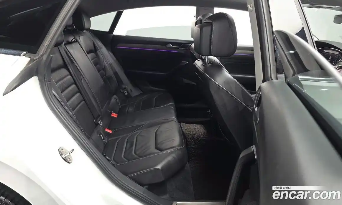 Volkswagen Arteon 2019 2.0 гидро в Москве № 301284, фото 12