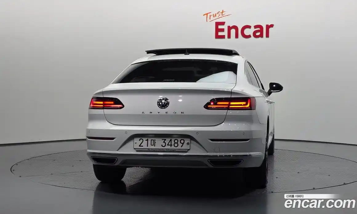 Volkswagen Arteon 2019 2.0 гидро в Москве № 301284, фото 4