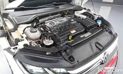 Volkswagen Arteon 2019 2.0 гидро в Москве № 301284, миниатюра 6