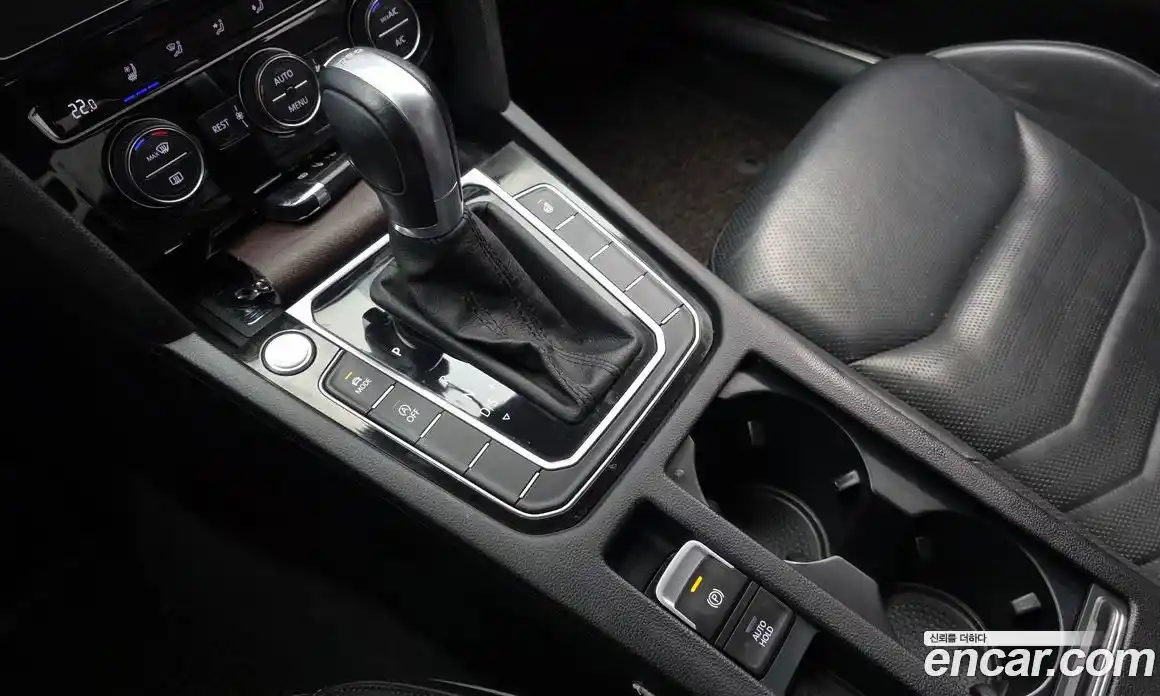 Volkswagen Arteon 2019 2.0 гидро в Москве № 301284, фото 9