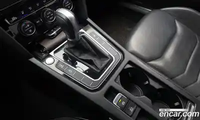 Volkswagen Arteon 2019 2.0 гидро в Москве № 301284, миниатюра 9