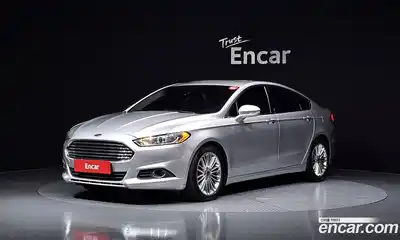 Ford Fusion, 2015