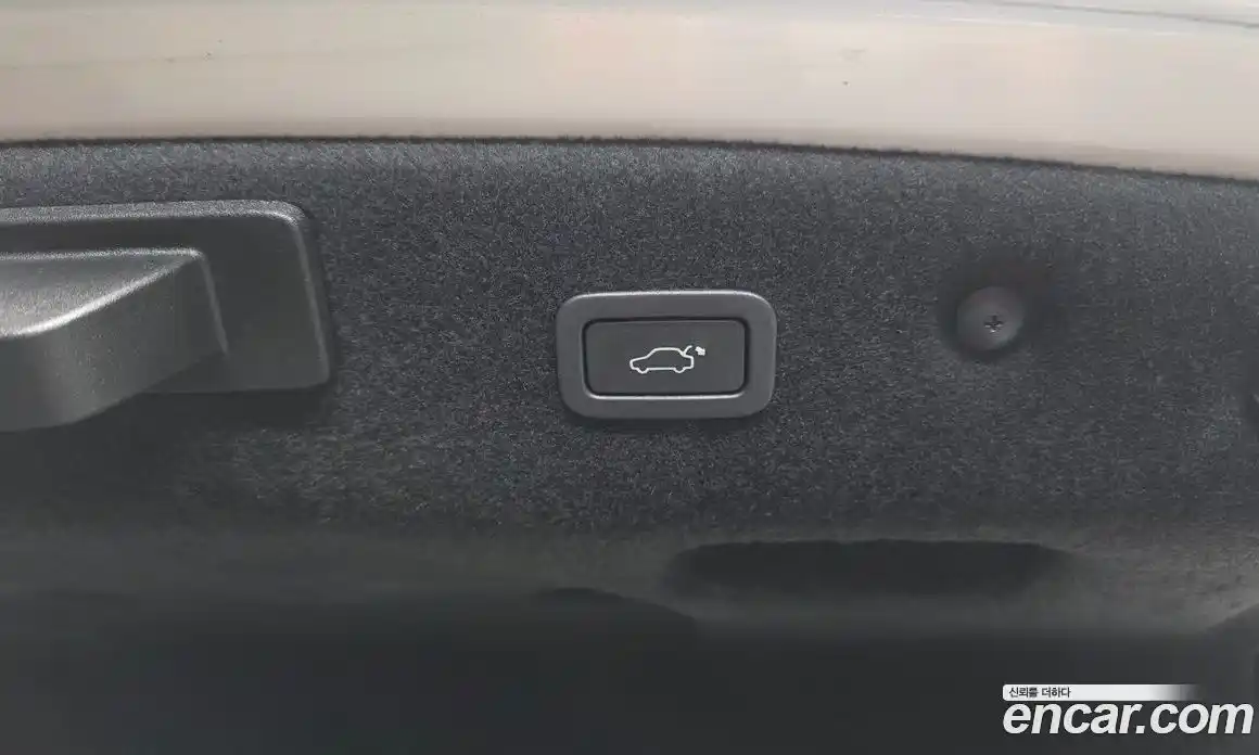Jaguar XF 2018 2.0 гидро в Москве № 305057, фото 20