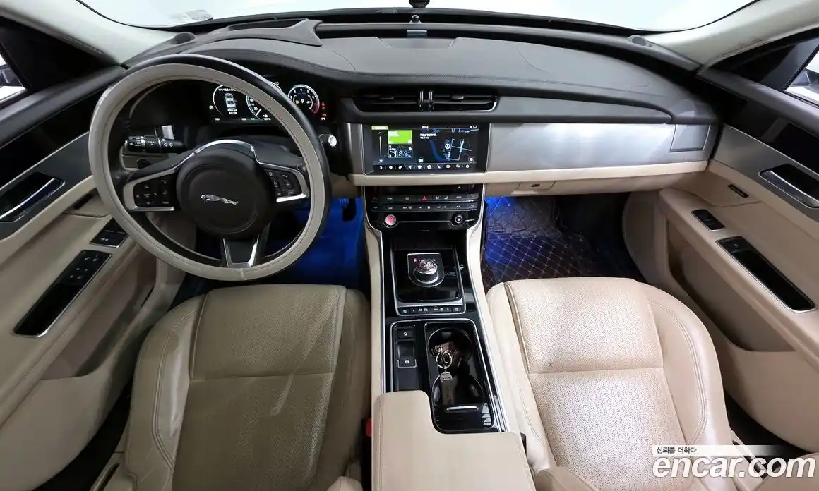 Jaguar XF 2018 2.0 гидро в Москве № 305057, фото 7