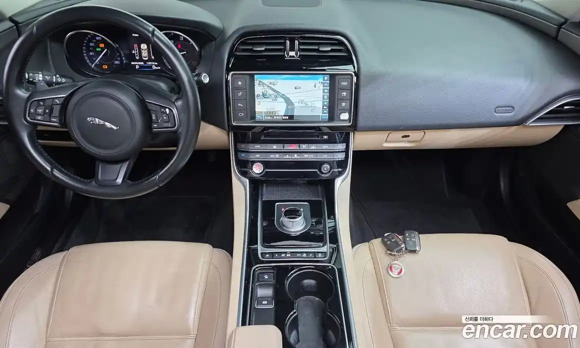 Jaguar XE 2016 2.0 гидро в Москве № 385984, фото 7