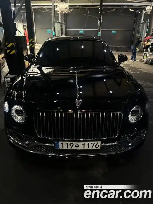 Bentley Flying Spur 2021 6.0 гидро в Москве № 387304, фото 16
