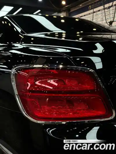 Bentley Flying Spur 2021 6.0 гидро в Москве № 387304, миниатюра 2