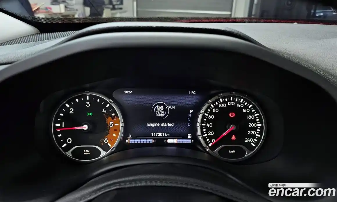 Jeep Renegade 2015 2.0 гидро в Москве № 725323, фото 8