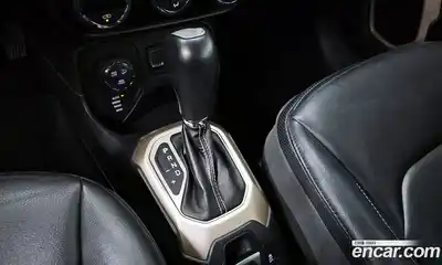 Jeep Renegade 2015 2.0 гидро в Москве № 725323, миниатюра 9