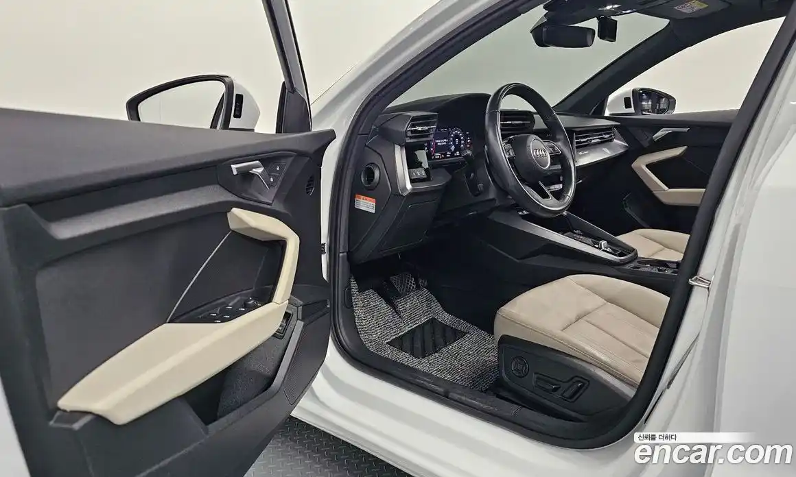 Audi A3 2023 2.0 гидро в Москве, фото 11