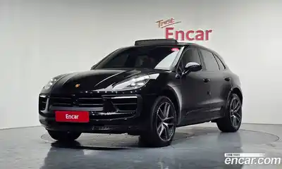 Porsche Macan, 2022