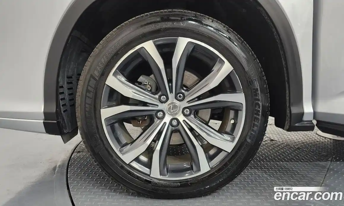 Lexus RX 2017 3.5 гидро в Москве № 766879, фото 5