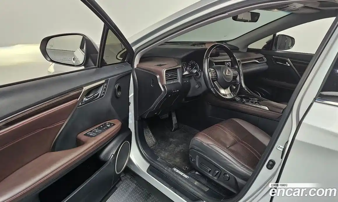 Lexus RX 2017 3.5 гидро в Москве № 766879, фото 10
