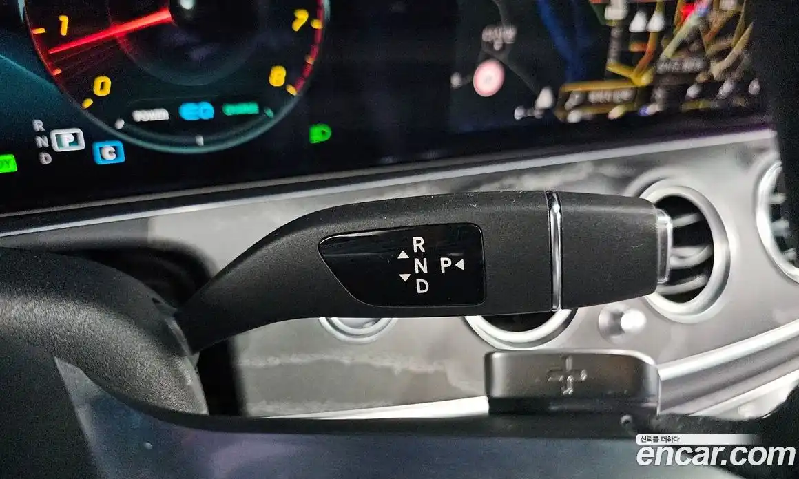 Mercedes-Benz E-Class 2021 2.0 гидро в Москве № 893498, фото 9