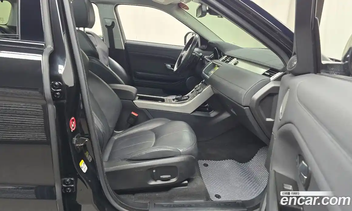 Land Rover Range-Rover Evoque 2018 2.0 гидро в Москве № 894636, фото 11