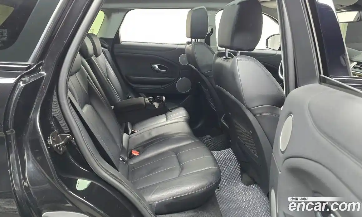 Land Rover Range-Rover Evoque 2018 2.0 гидро в Москве № 894636, фото 12