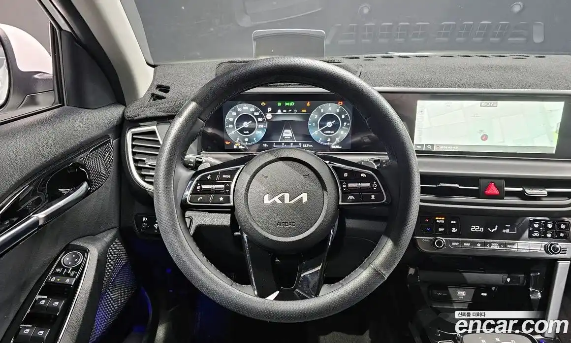 Kia Seltos 2024 1.6 Автомат в Москве № 928596, фото 13