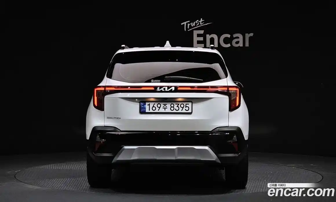 Kia Seltos 2024 1.6 Автомат в Москве № 928596, фото 4