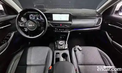 Kia Seltos 2024 1.6 Автомат в Москве № 928596, миниатюра 7