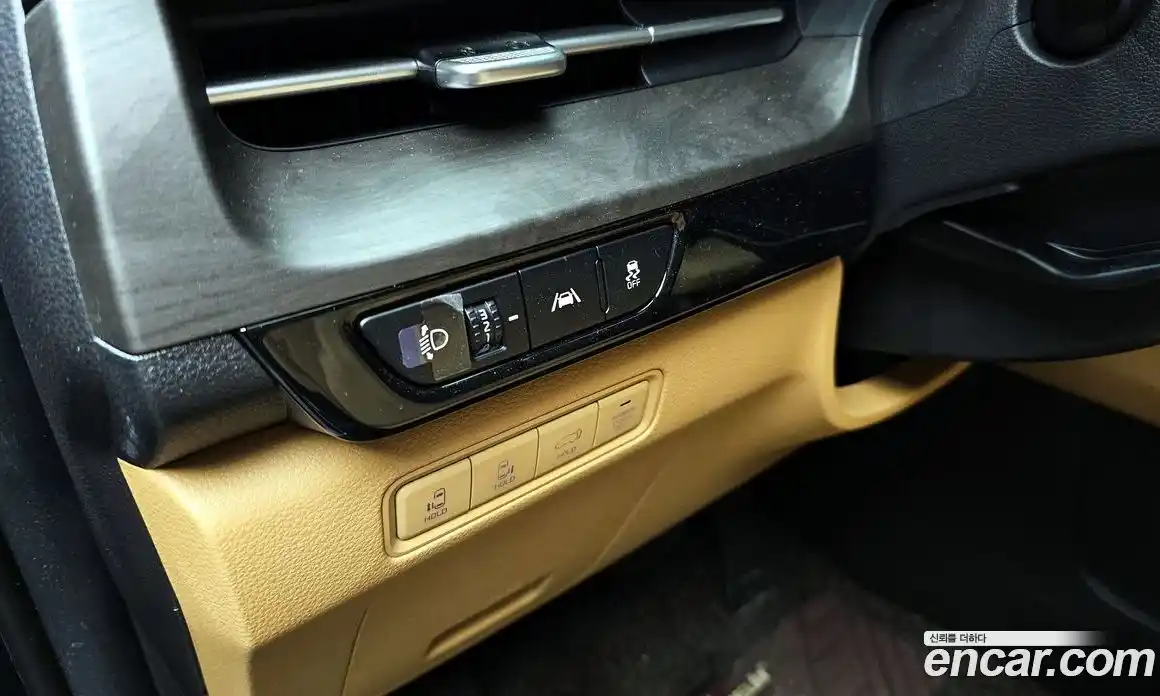 Kia Canival 2022 3.5 Автомат в Москве № 929075, фото 17