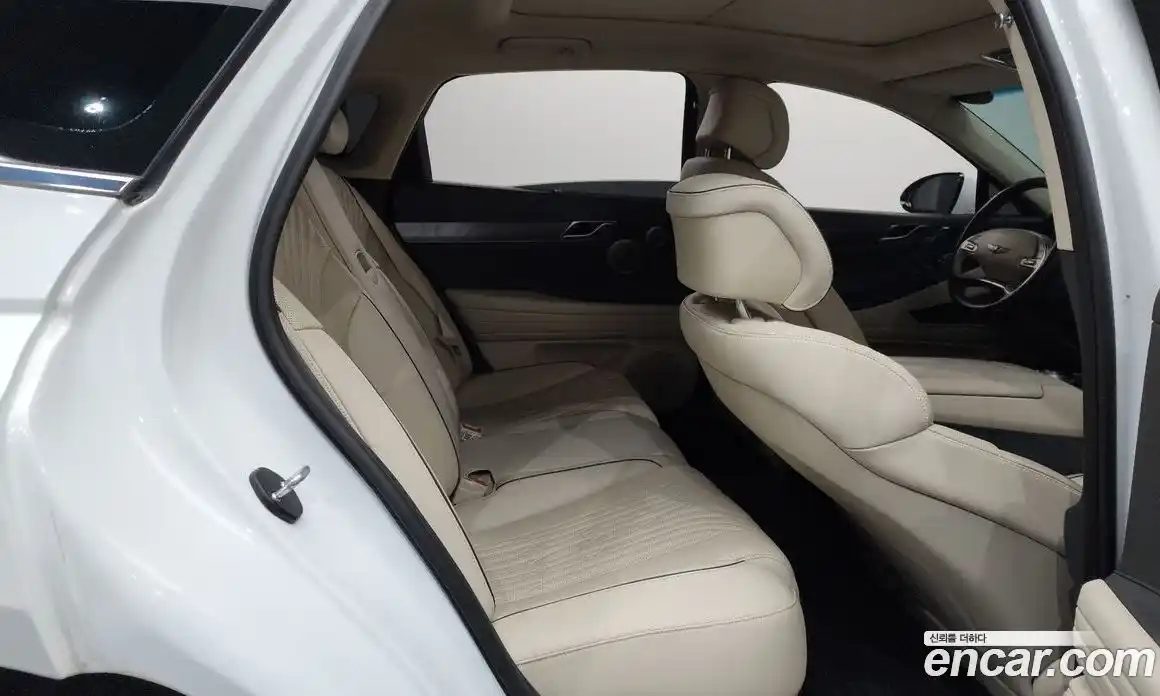 Genesis G80 2021 2.5 Автомат в Москве № 930959, фото 12