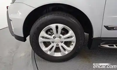 SsangYong Korando 2016 2.2 Автомат в Москве № 933196, миниатюра 5