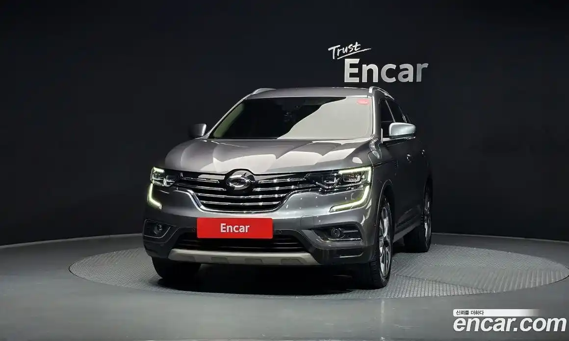 Renault QM6 2017 2.0 Автомат в Москве № 937337, фото 3