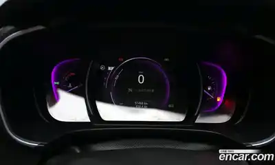 Renault QM6 2017 2.0 Автомат в Москве № 937337, миниатюра 8