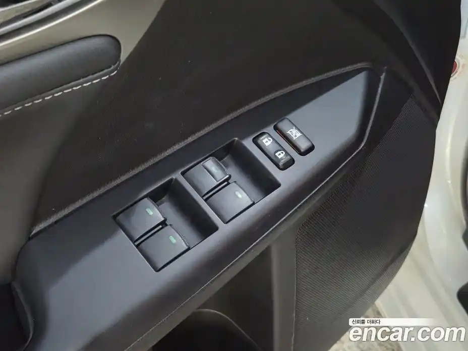 Lexus CT200h 2017 1.8 гидро в Москве № 975959, фото 15