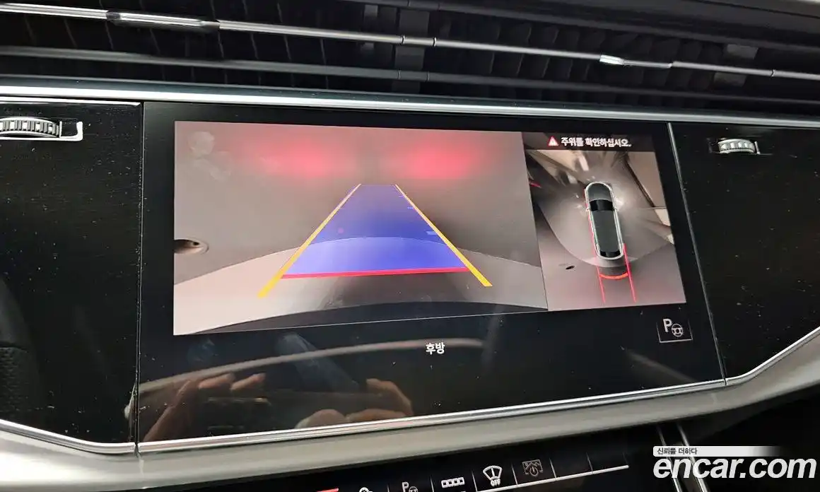 Audi Q8 2021 3.0 Автомат в Москве № 1001971, фото 16