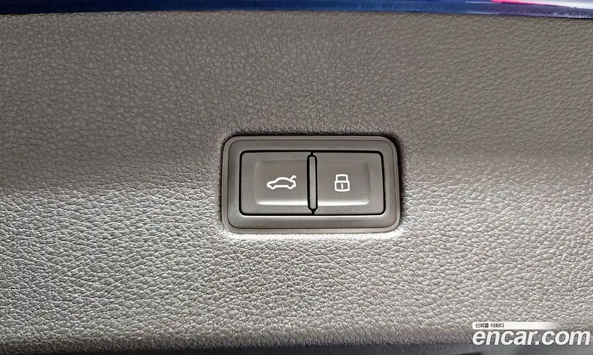 Audi Q8 2021 3.0 Автомат в Москве № 1001971, фото 18