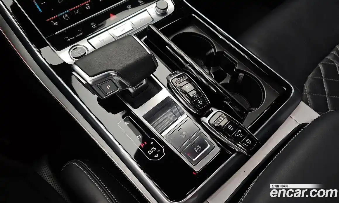 Audi Q8 2021 3.0 Автомат в Москве № 1001971, фото 9