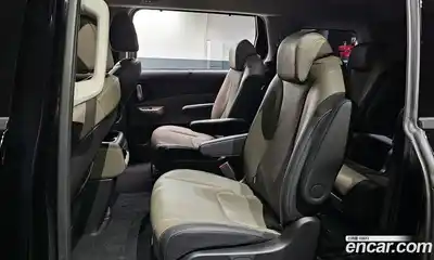 Kia Canival 2024 1.6 Автомат в Москве № 1002836, миниатюра 12