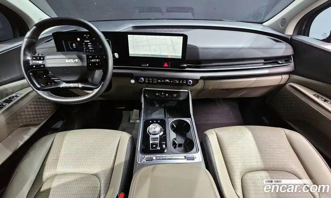 Kia Canival 2024 1.6 Автомат в Москве № 1002836, фото 7