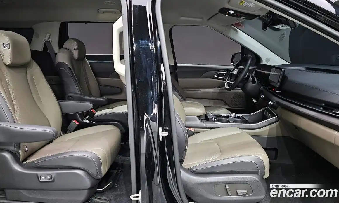 Kia Canival 2024 1.6 Автомат в Москве № 1002836, фото 10